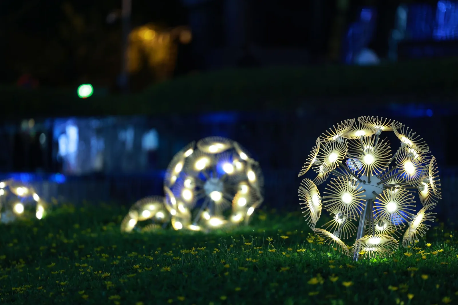 How to install landscape lighting step by step
