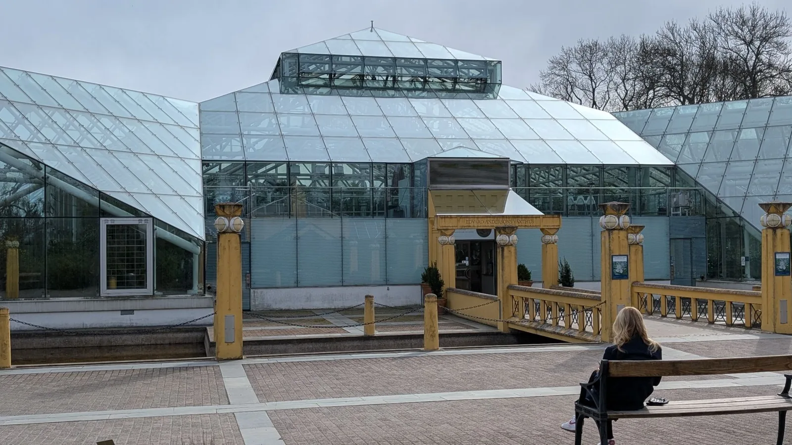 solarium vs sunroom