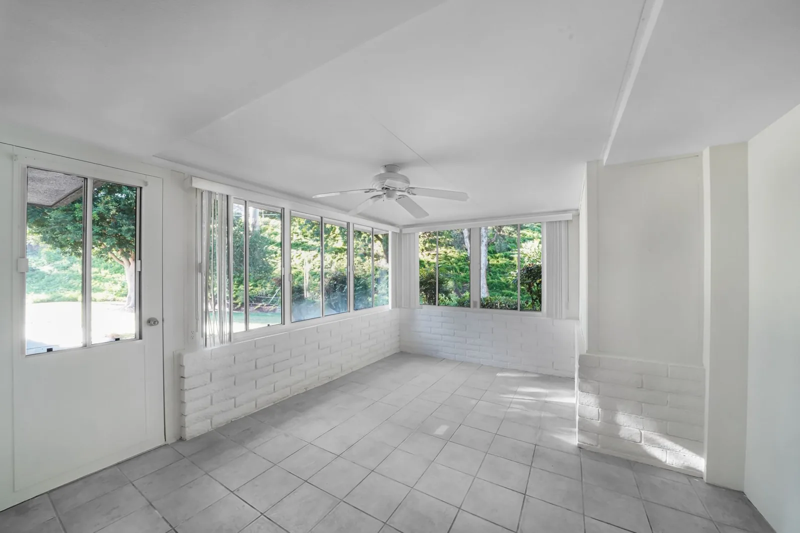 sunroom framing and glass panels