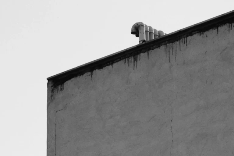 Gutter Guard vs Gutter Cover: Which Is Right for Your Home?