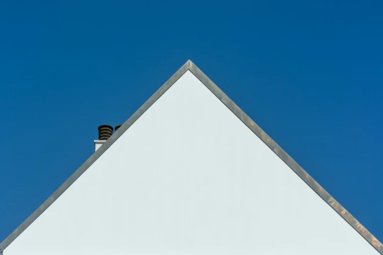 Half Round vs K Style Gutters: Which Is Right for Your Home?