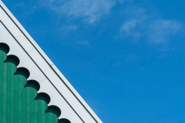How to Install Gutters: A Step-by-Step DIY Guide