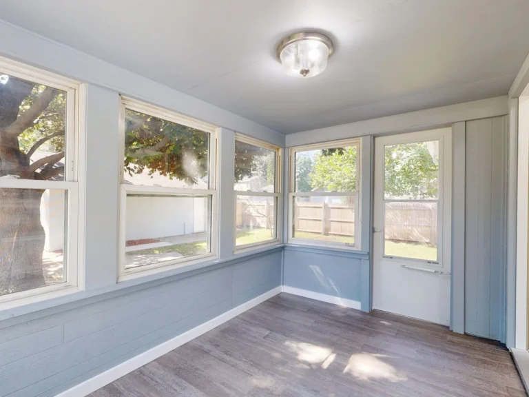 Sunroom Cost per Square Foot: What Homeowners Actually Pay